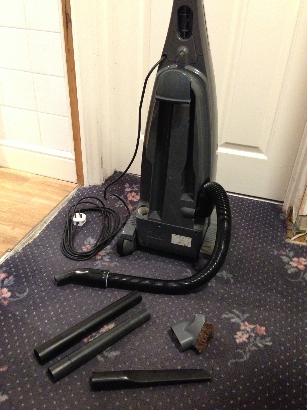 Athos Vacuum Cleaner Help and Advice from Hoover