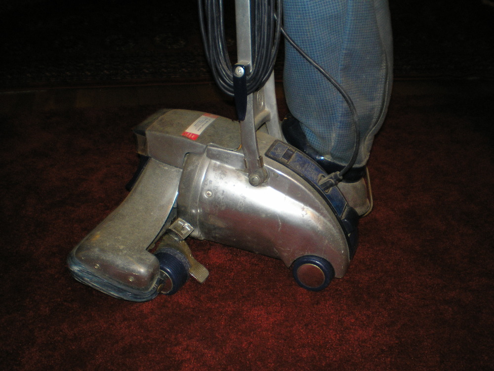 Who wants a Hoover Concept 2 Electronic?